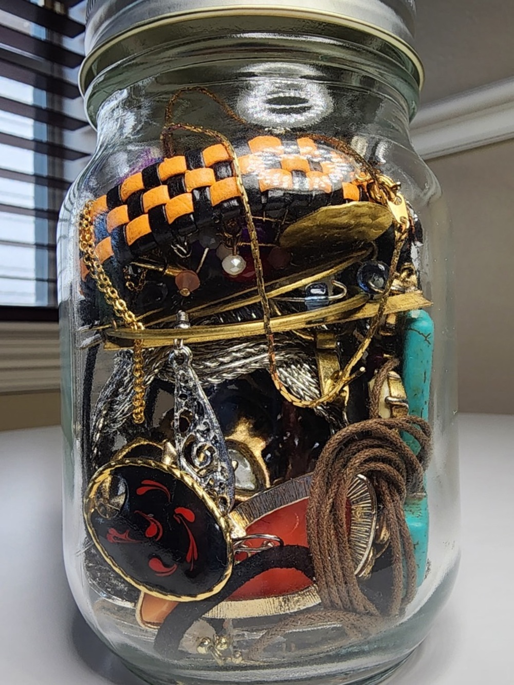 Random Style Jewelry Jar